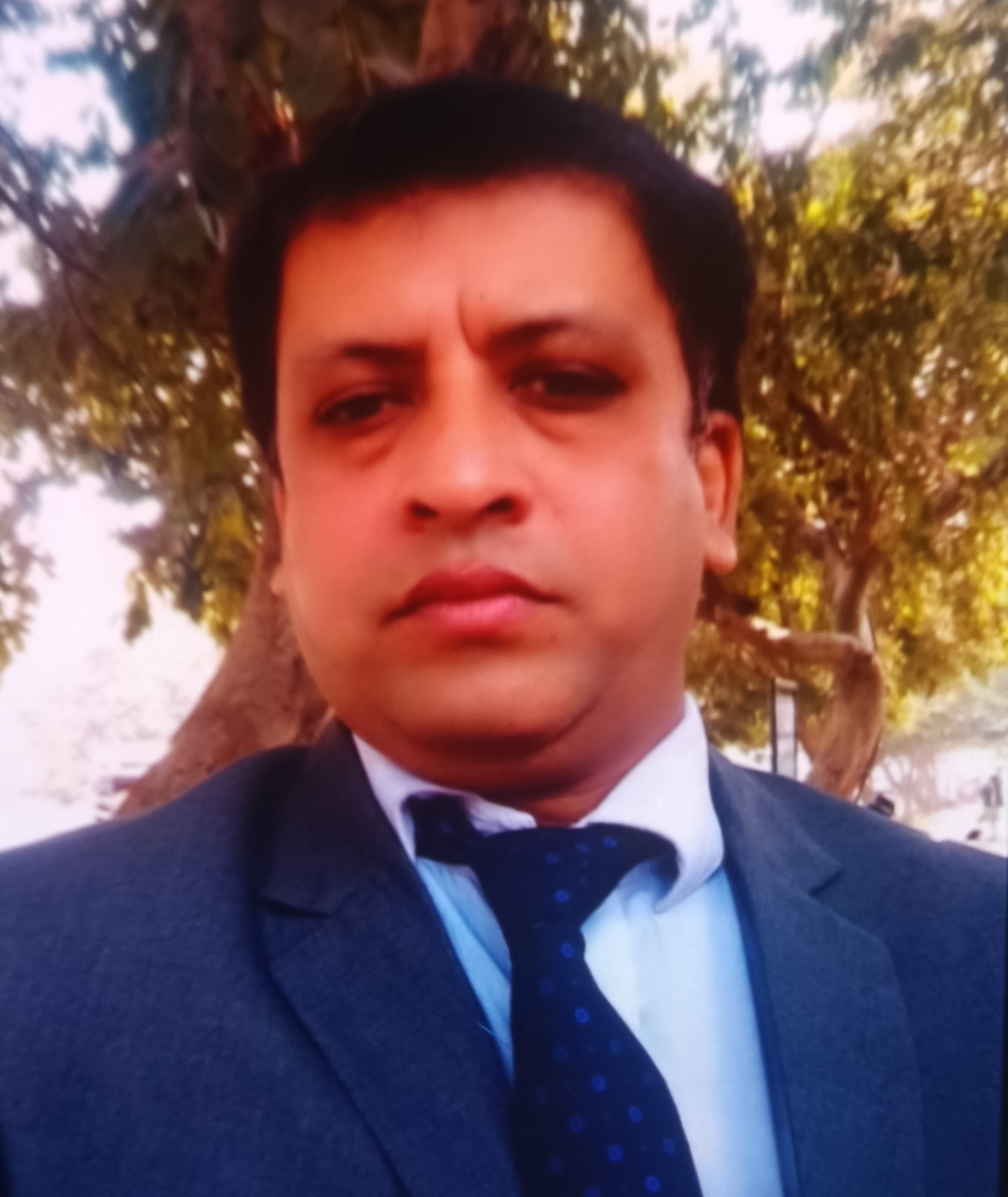  Lion Dr.Alok Bhatnagar